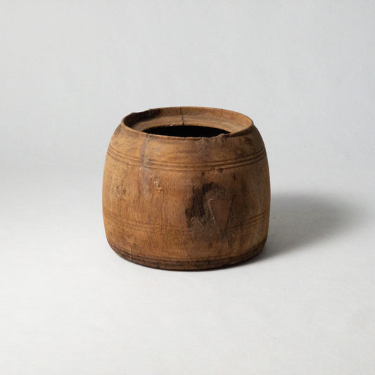 Vintage Timber Grain Pot No. 02