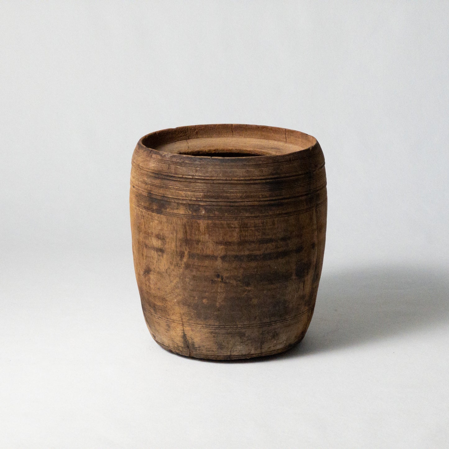 Vintage Timber Grain Pot No. 01